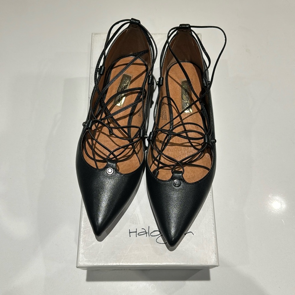 Halogen Lea Lace Up Flats in Size 5